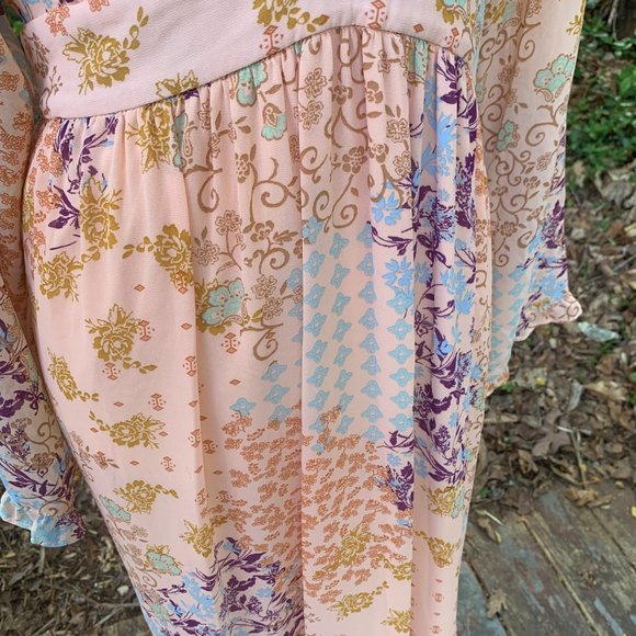 Beautiful WAYF peach floral boho dress - Picture 4 of 8